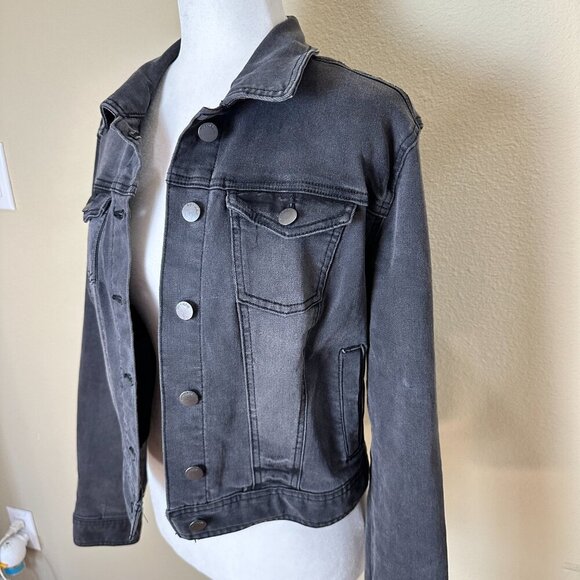 TILLY'S Ivy + Main Black Stretch Denim Jean Jacket Size Small - Picture 3 of 8